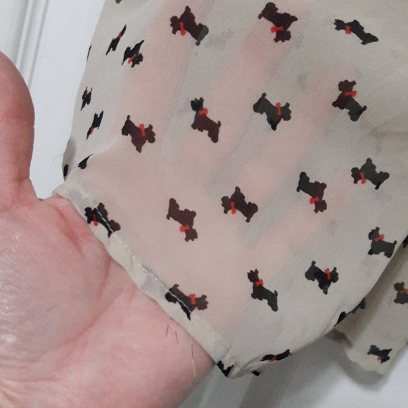 Scottie Dog flowy top with Peter Pan collar - Picture 10 of 11